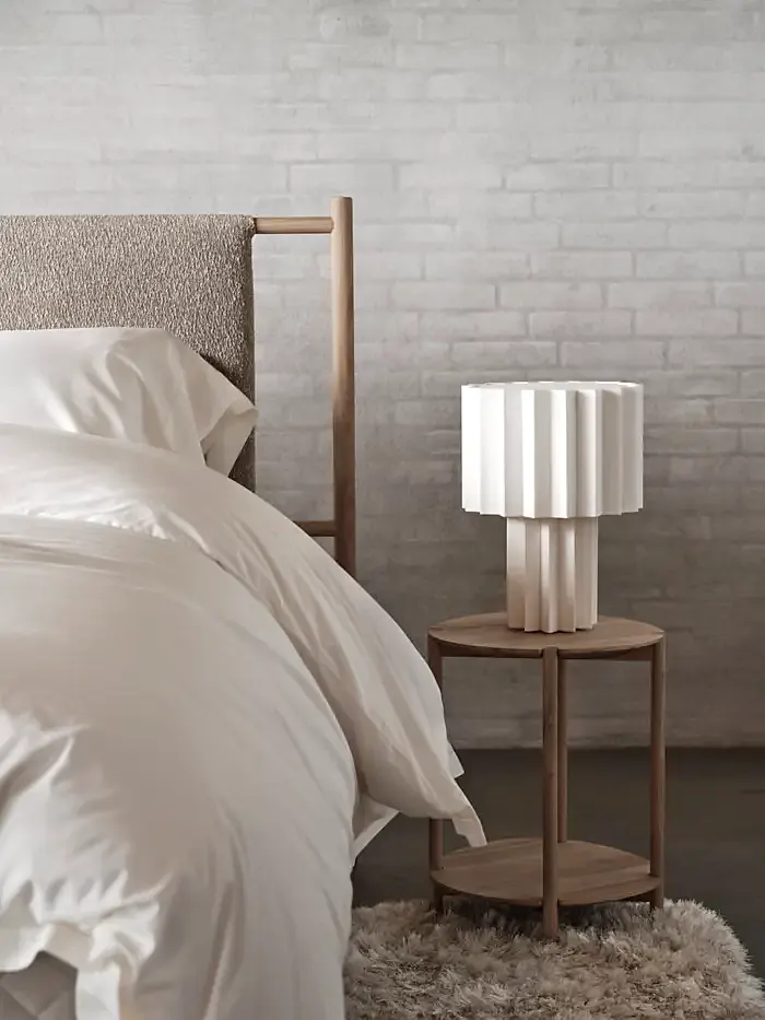 bed-continental-dux-80-sustainable-comfort-pie-comfort-anna-headboard-2-v2.tif