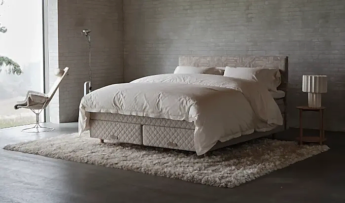 bed-continental-dux-80-sustainable-comfort-pie-comfort-astoria-headboard-3.jpg